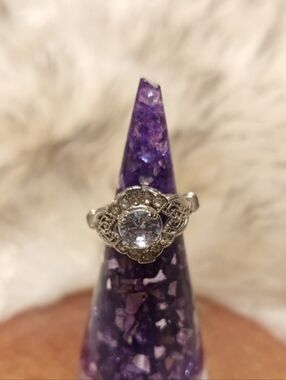 Vintage-Inspired Silver Filigree Ring with Clear Stone - Purple Accent